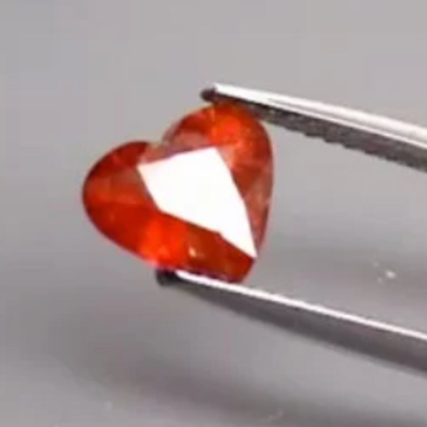 Tanzanian Ruby - 1.72 CT - Natural (Unheated Orange - Red Sapphire / Ruby). 7.8 X 6.9 X 4.3 mm