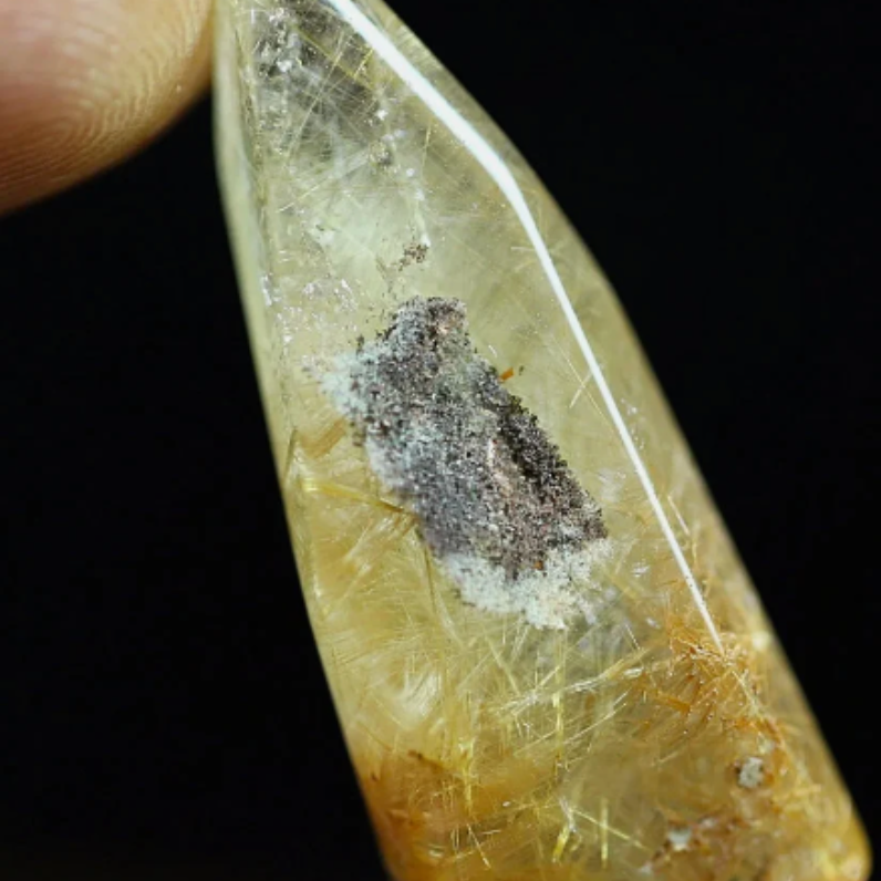 Brilliant Array of Golden / Platinum Rutilated Titanium Needles. 24.4 cts Specimen. Nice Chatoyance!