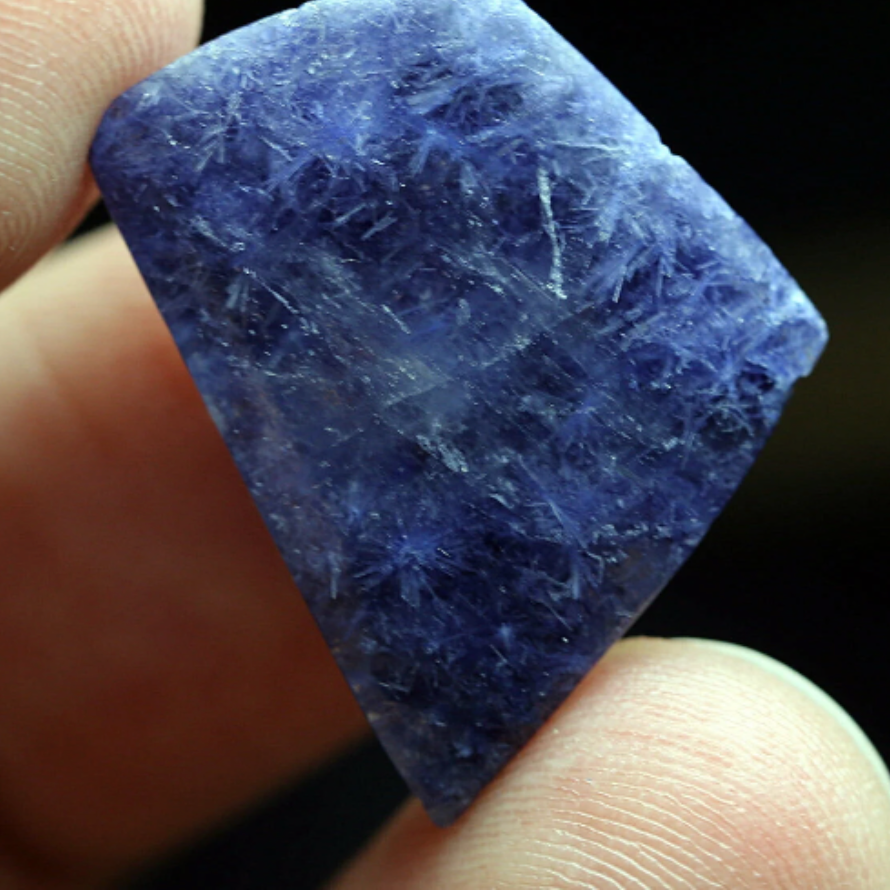 20.4 cts Hyper Rare. Dumortierite Quartz Crystal Cab. - 1 Piece Quartz Specimen. 2540