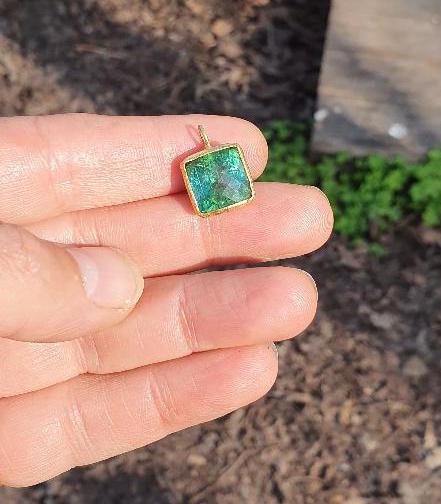 22 Kt Israeli Designed, Emerald Green Checkerboard Cut, Tourmaline Pendant